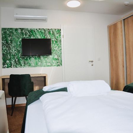 Hotel Divanhana Brčko Buitenkant foto