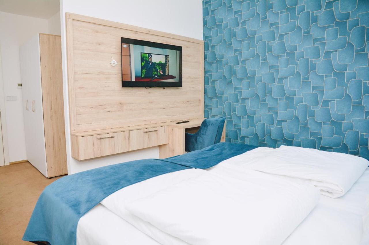 Hotel Divanhana Brčko Buitenkant foto