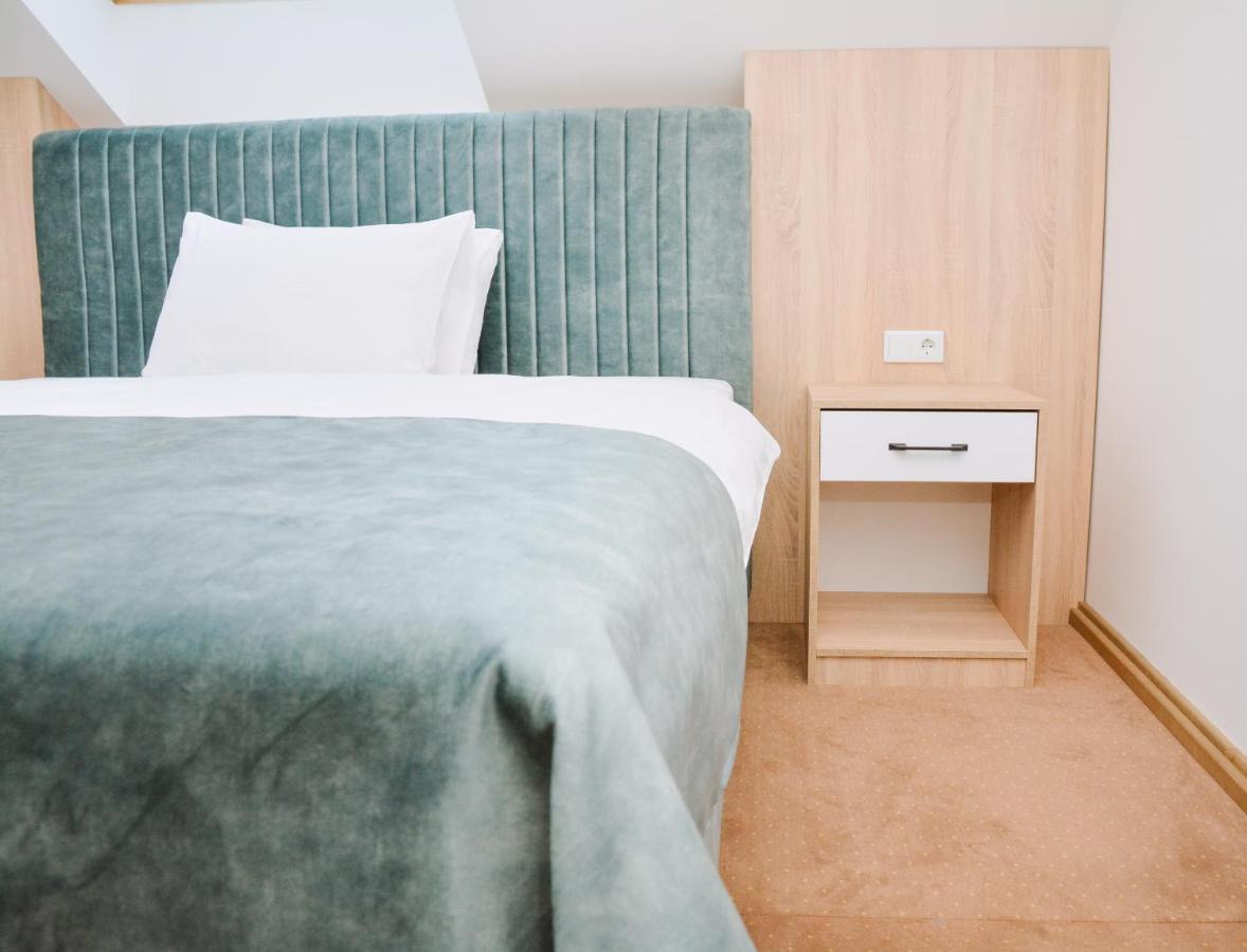 Hotel Divanhana Brčko Buitenkant foto